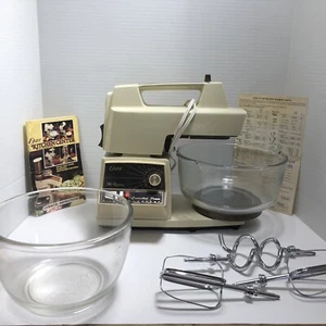Vintage Oster Regency Kitchen Center 10 Speed Stand Mixer w Bowls Beaters etc - Picture 1 of 6