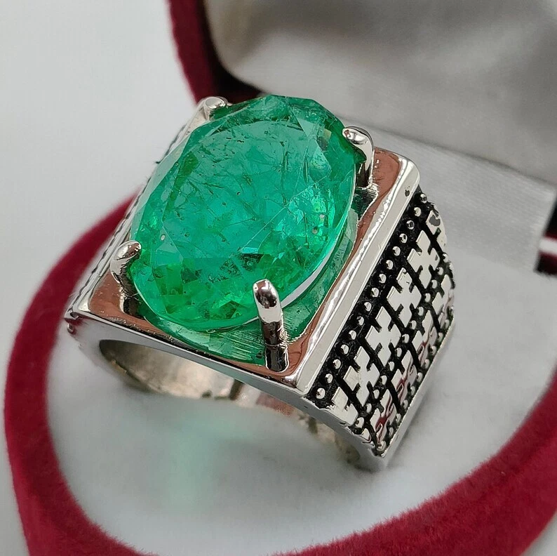 Rare Square shape Fluorite Natural Green Emerald Ring Sterling Silver 925 - Image 1 of 4