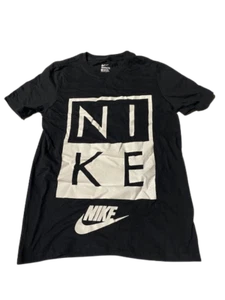 Nike Boy's Graphic T-Shirt Sz Small - Picture 1 of 1