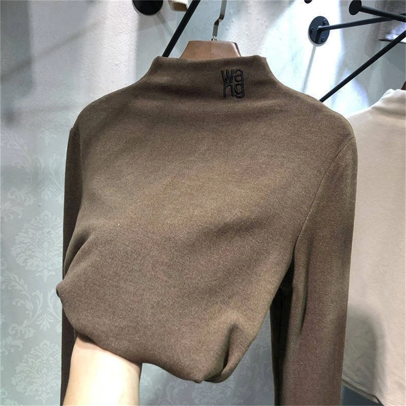 Camisas de mujer medio cuello alto 2022 Prendas para el torso Camiseta Bordada Letra Manga Larga Camisetas Foto 1 de 4