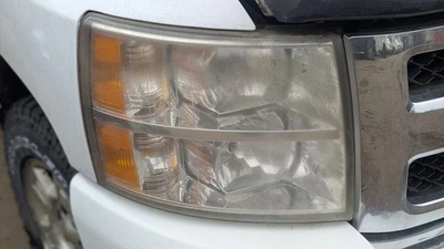 Faro derecho CHEVY SILVERADO 1500 07 08 09 10 11 12 13 DIESTRO LUZ LENTE ANTINIEBLA Foto 1 de 4