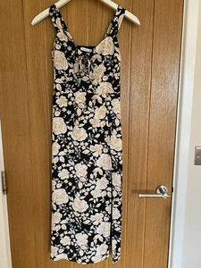 Abercrombie & Fitch Black & Floral Maxi Dress With Slit Front .Size XS - Picture 1 of 6