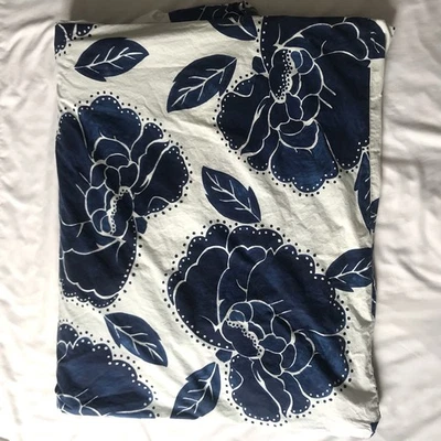 Pottery Barn PB Teen TWIN /TWIN XL Floral White Blue Duvet Cover Button Close - Image 1 of 4