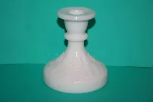 L E Smith Vintage White Milk Glass Taper Candlestick Holder Grape & Leaf Motif - Picture 1 of 5