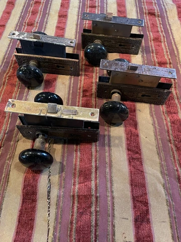 4 sets passage door hardware vintage Cover