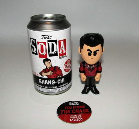 FUNKO SODA VINYL FIGURE MARVEL SHANG-CHI LOTR CHASE METALLIC #1/2500 Cover