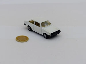Matchbox Lesney Superfast # 9 Ford Escort RS 2000 Blanche sans Déco. Peu courant - Imagen 1 de 3