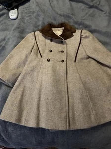 Vintage Rothschild Overcoat Size 3 100% Wool Nylon Blend Tan Union Label USA - Picture 1 of 6