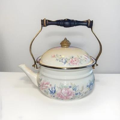 Hervidor de agua vintage Pfaltzgraff Tea Rose esmaltado con tapa - mango negro - algo de óxido  Foto 1 de 4