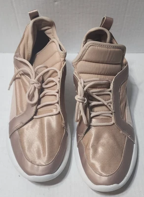 Zapatillas para mujer Aldo oro rosa talla 9 Foto 1 de 4