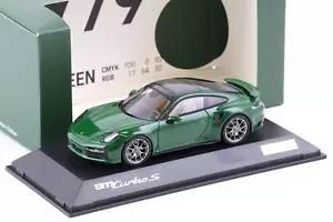 1:43 Spark Porsche 911 (992) Turbo S Coupe Irish Green WAP DEALER - Picture 1 of 3