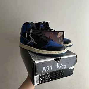 Size 7.5 - Air Jordan 1 Retro 2001 Royal - Picture 1 of 14