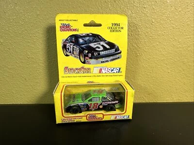 Racing Champions 1994, caja amarilla, Dale Jarrett, baterías interestatales, #18 Foto 1 de 4