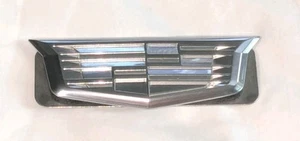 Vintage 2020 (?) CADILLAC Floor Mat (?) Metal EMBLEM - Picture 1 of 4