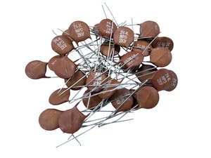 Condensador de disco de cerámica de alto voltaje AD 25 piezas 2400pF NP0 2kV vintage - Imagen 1 de 2