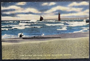 Lago Michigan Faro e Pier Grand Haven cartolina d'epoca in lino 1947 - Foto 1 di 2