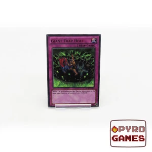 Agujero trampa gigante - Yu-Gi-Oh! - DL16-EN018- Rojo Raro (Excelente Estado) - Imagen 1 de 2