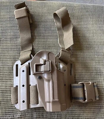 Blackhawk Beretta tactical gun holster drop leg Tan Holster -Beretta M9/92fs - Image 1 of 4