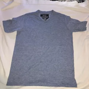 Broken Thread Men Medium Blue Short Sleeve V Neck T Shirt - Picture 1 of 6