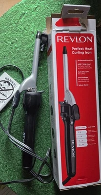 Revlon Perfect Heat 1/2" Ceramic Curling Iron - Image 1 of 3