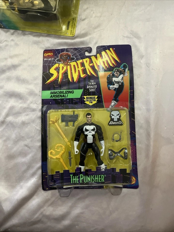 Spiderman Animated Series Punisher Immobilizing Arsenal Action Figure Toy Biz  - Image 1 of 1