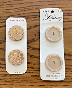 Vintage Lot Of Sewing Buttons On Cards Tan Beige Lansing & Casa de Leon - Picture 1 of 1