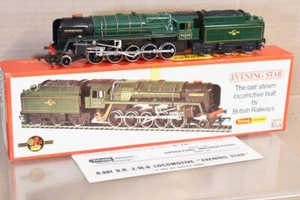 LOCOMOTIVE TRIANG HORNBY R861 BR VERTE 2-10-0 CLASSE 9F 92220 ÉTOILE DU SOIR 1om - Photo 1 sur 18