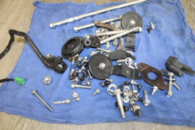 18 HONDA GROM125 GROM 125 安装螺栓硬件电机划痕 — 第 1/3 张图片