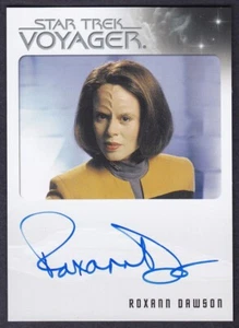 STAR TREK VOYAGER HEROES & VILLAINS AUTOGRAPH ROXANN DAWSON AS B'ELANNA TORRES - Picture 1 of 2