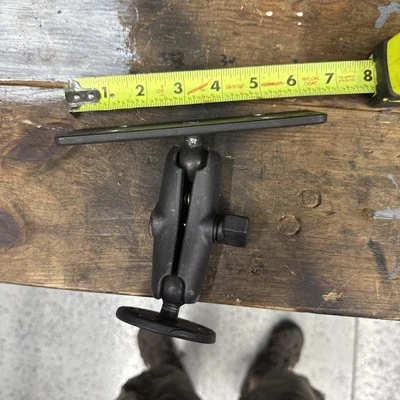 RAM Composite Surface Mount for Lowrance, Raymarine Fishfinder & Chartplotter - Image 1 of 4