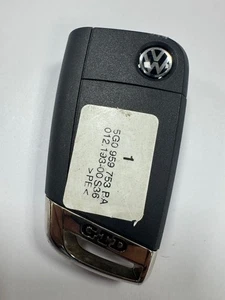VOLKSWAGEN 3 BUTTON REMOTE FLIP KEY FOB GOLF GTD TESTED. LOOK 5G0 959 752 BA ! - Picture 1 of 4
