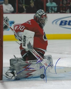 Cam Ward Autographed Signed 8x10 Photo - NHL Hurricanes Blackhawks - w/COA - Picture 1 of 1