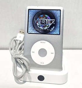 Apple A1238 iPod Classic 7th Gen 120GB Media Player w/ A1153 Universal Docking - Picture 1 of 17