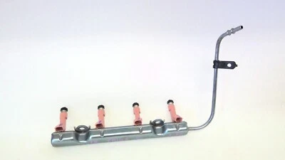 Toyota Prius C 2012-2019 tubo de entrega de combustible con 4 inyectores 23250-21091 OEM Foto 1 de 4