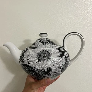 Liberty Of London For Target Black And White Floral Teapot W/Lid Sunflower - Picture 1 of 10