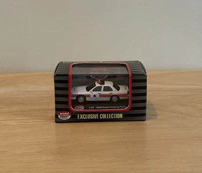 Modelo Power Minis Ford Crown Victoria Sheriff  Foto 1 de 2