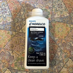 Philips Norelco Jet Clean Solution 10 fl oz. Cool Breeze HQ200 New Shaving - Picture 1 of 8