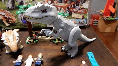 LEGO 75941 Jurassic World Indominus Rex vs. Ankylosaurus 1 Figur fehlt - Bild 1 von 4