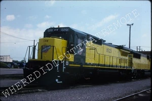 Railroad Slide Chicago & Northwestern CNW 8523 GE C40-8 Proviso ILL 1989 - Picture 1 of 2