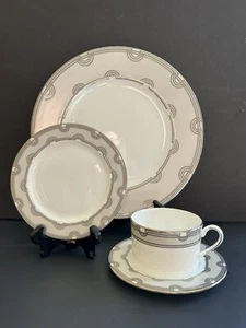 Kate Spade Corona Grove Platinum 4 Piece Place setting NEW USA Lenox Art Deco - Picture 1 of 21