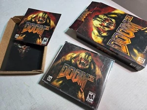 Doom 3 PC Computer Video Game Box 3-Disc Set Complete - Picture 1 of 9