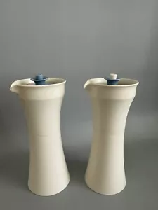 Vintage Tupperware Oil & Vinegar Salad Dressing Cruets 1246-16 Blue Tops EUC - Picture 1 of 6