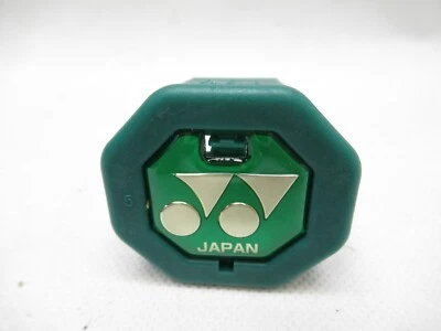 YONEX GREEN "SENSOR STYLE" BUTTCAP FOR TENNIS RACQUETS (#5: 4 5/8) + STAPLES