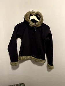 Chaqueta Marmot Furlong Para Mujer Talla PEQUEÑA Suave Cáscara Sintética Borde Piel Abrigo con Capucha - Imagen 1 de 6