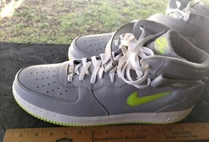 Gioiello Air Force 1 medio NYC lupo grigio volt taglia 18 * autentico * in perfette condizioni ๐ - Foto 1 di 14