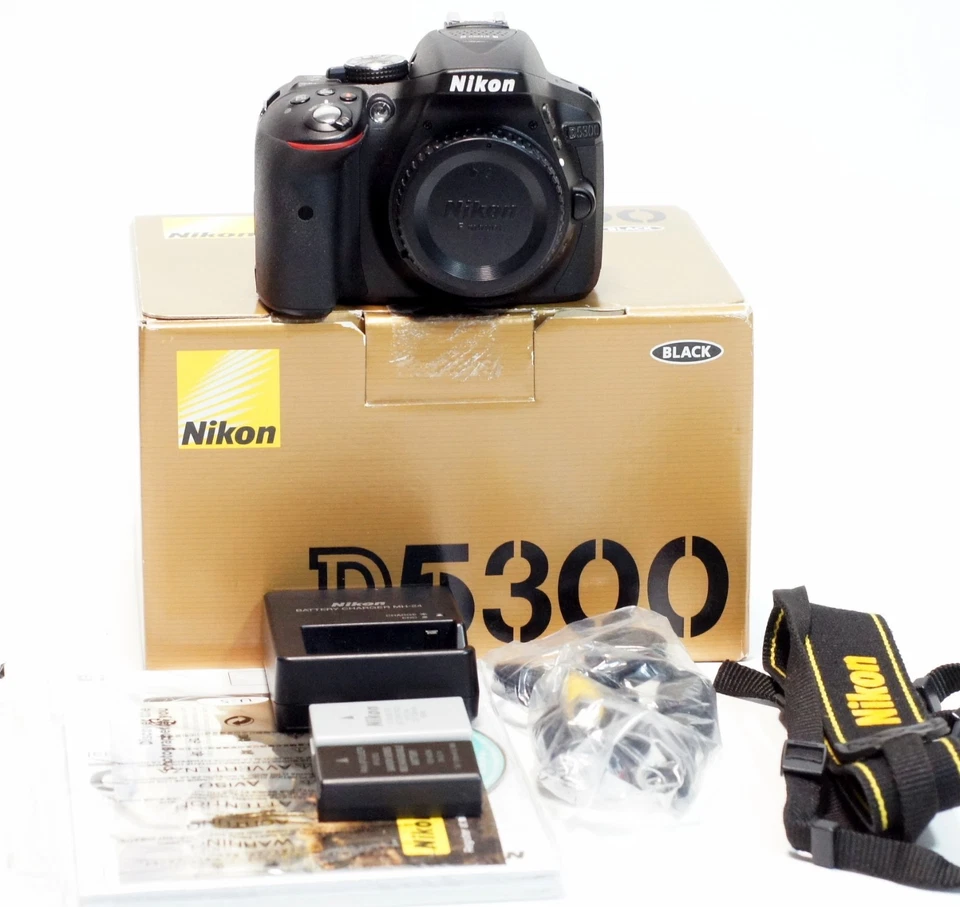 Nikon D5300 24.8 MP DSLR Body Only 7K Shutter Count - Image 1 of 4