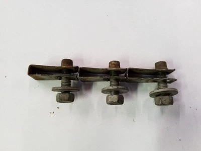 Protector térmico de escape a pernos de marco | Se adapta a 05 06 07 Ford F250 F350 Foto 1 de 4