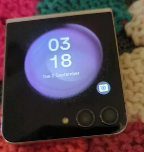 Samsung Galaxy Z Flip 5 Pink 512GB Unlocked See Description and Photos - Picture 1 of 14