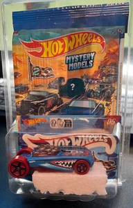2025 Hot WHEELS , Pharodox , Mystery Car #05, Blue - Picture 1 of 3