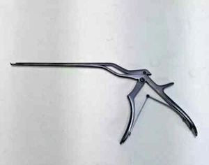 Bayoneta Medtronic 9560600 METRx Kerrison Rongeur 1mm x 40° x 9" neuroortopédica - Imagen 1 de 3
